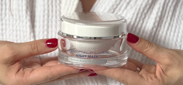 Creme noturno e rotina facial: como nutrir e hidratar a pele seca e cansada